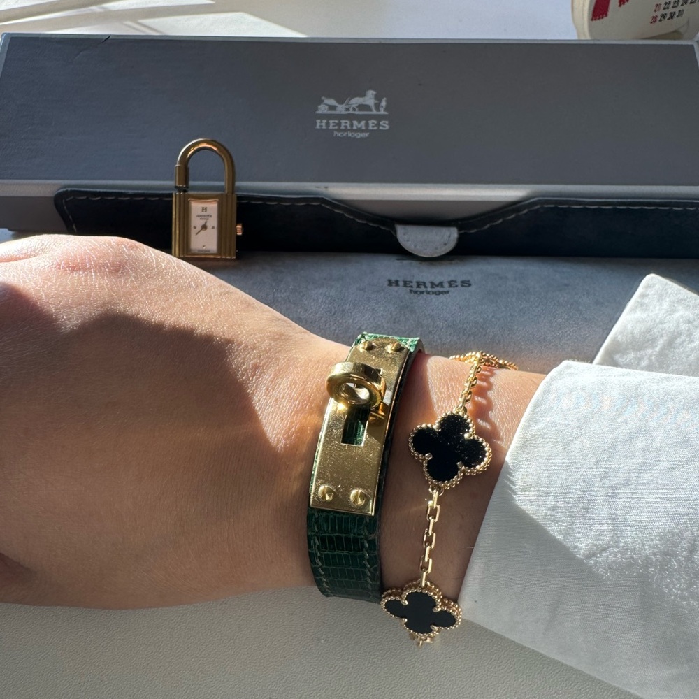 Exquisite Hermès Kelly Watch Bracelet in green Croc leather🐊 - Picture 15 of 16